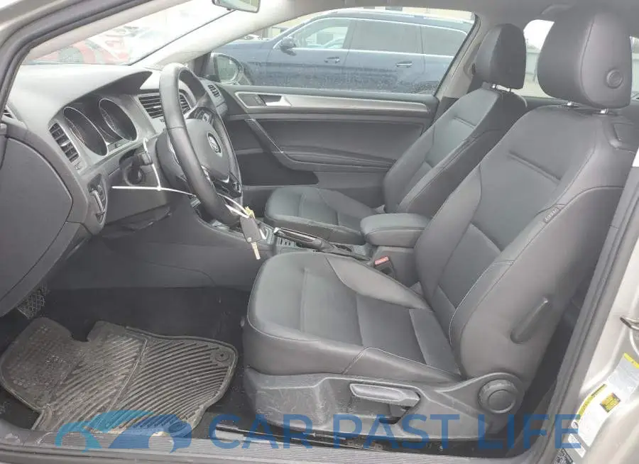 3VW917AU2FM093623# 7
