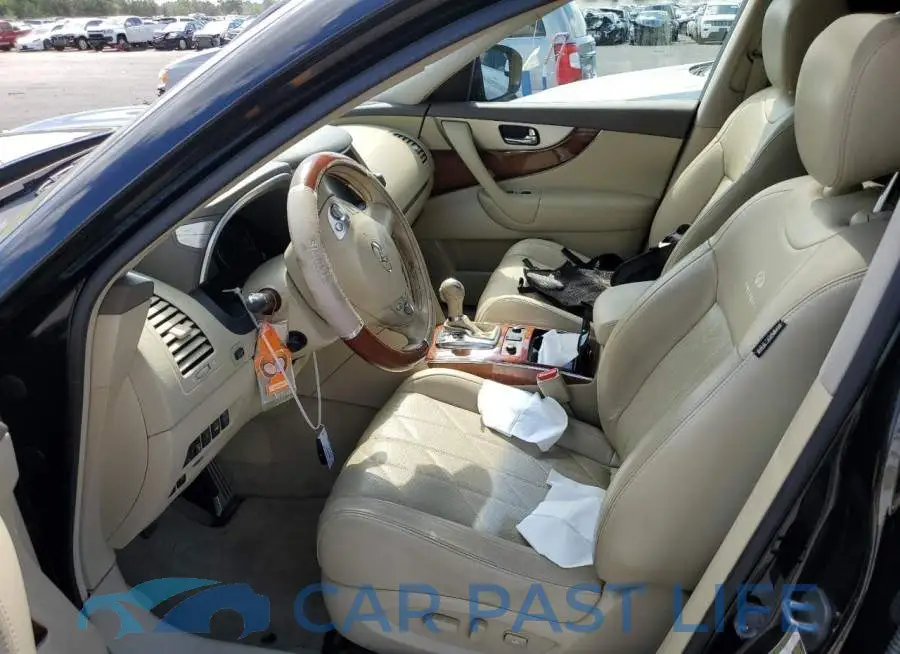 JN8CS1MW4EM412809# 7