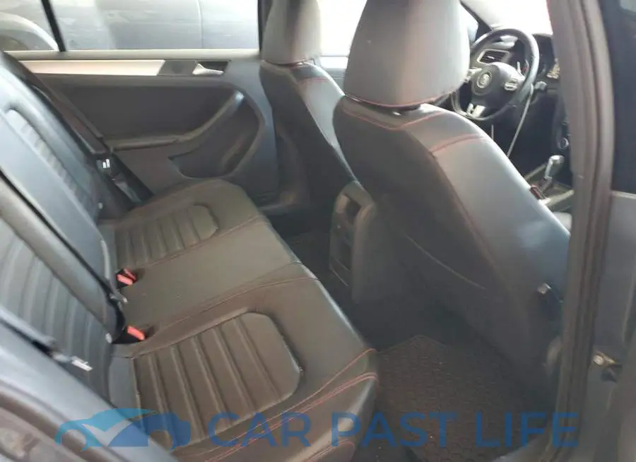 3VW4T7AJ6EM373747# 10