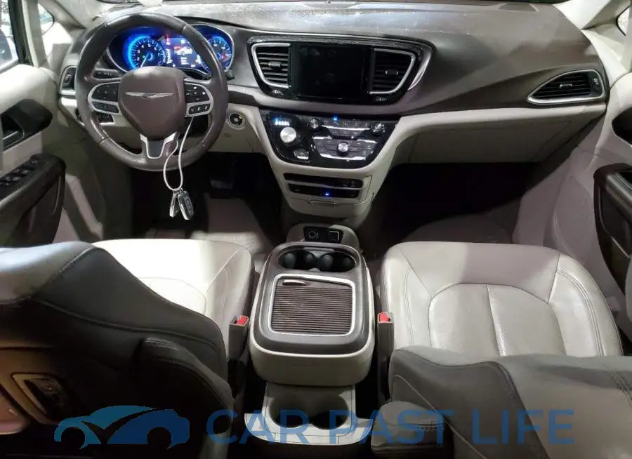 2C4RC1EG7JR114983# 8