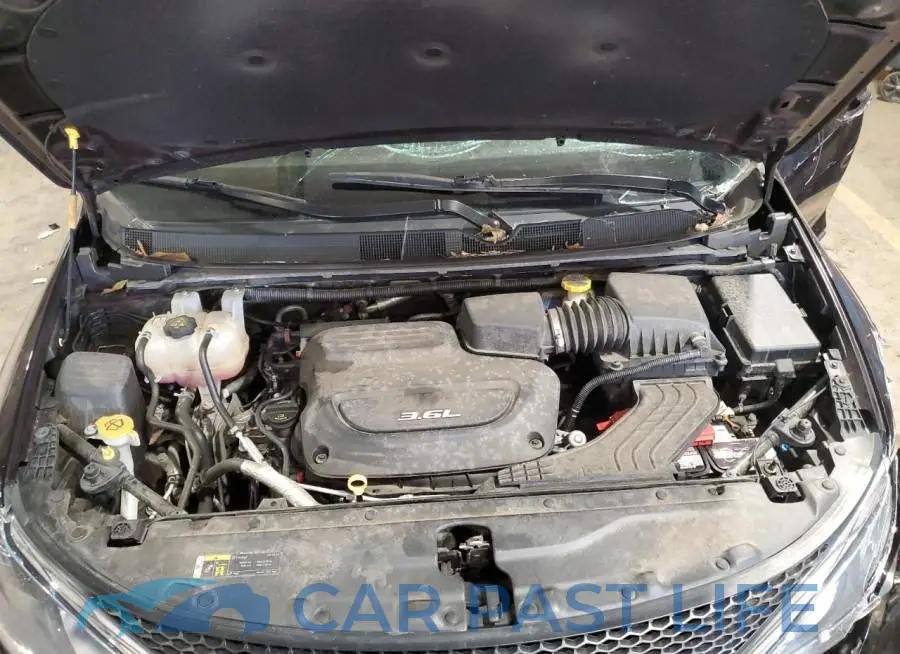 2C4RC1EG7JR114983# 12