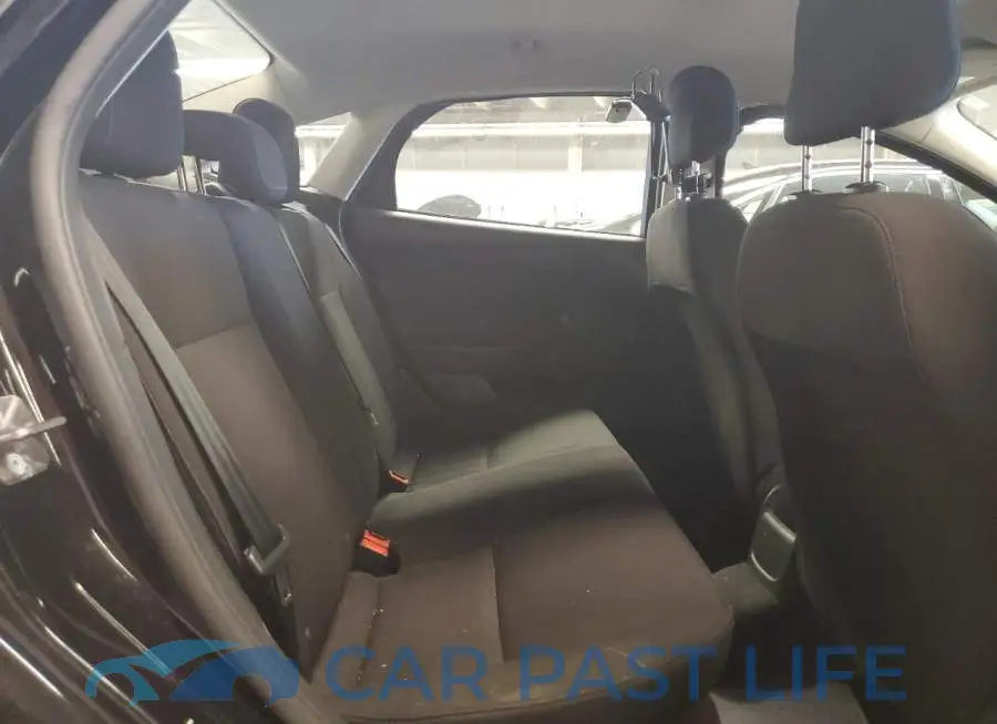 1FADP3E25JL235041# 10