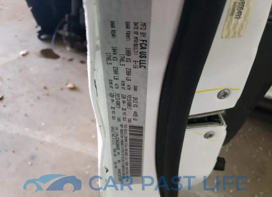 1C4NJCEB0GD800492# 14