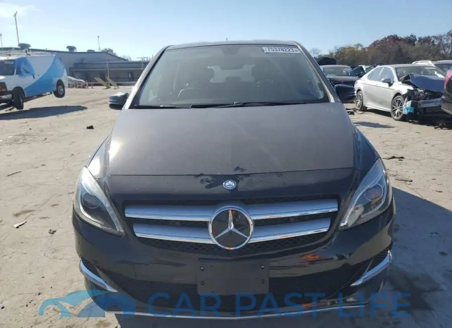 WDDVP9AB3EJ003665# 5