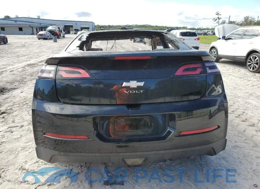 1G1RB6E40FU111769# 6