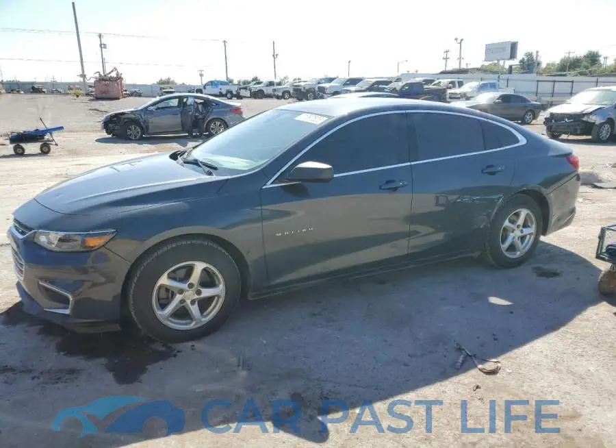1G1ZB5ST2JF197699# 1