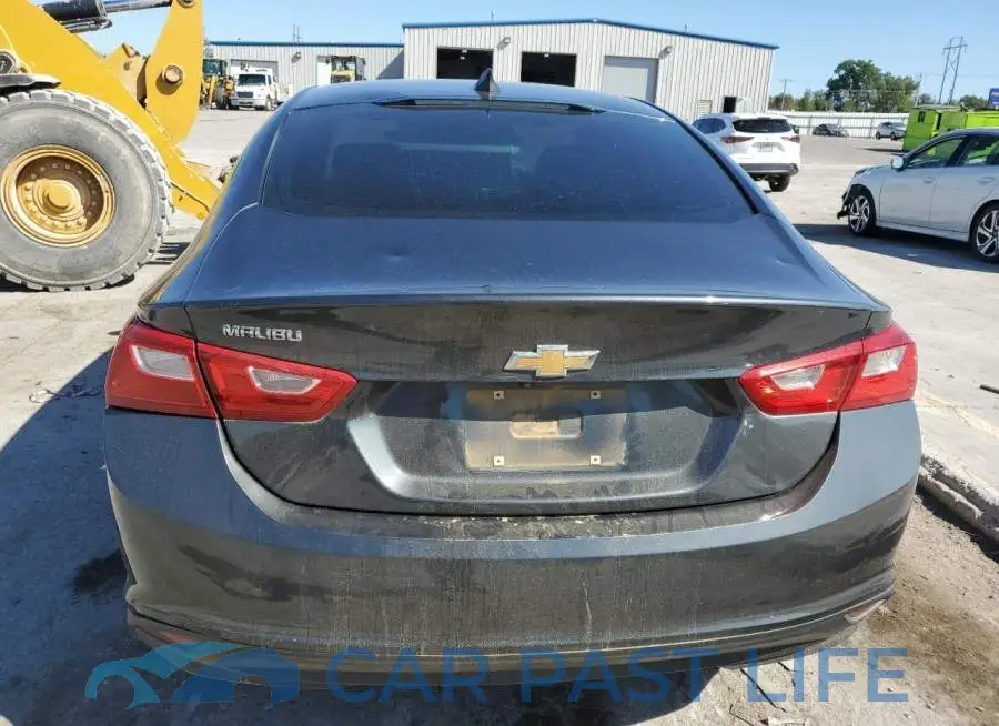 1G1ZB5ST2JF197699# 6