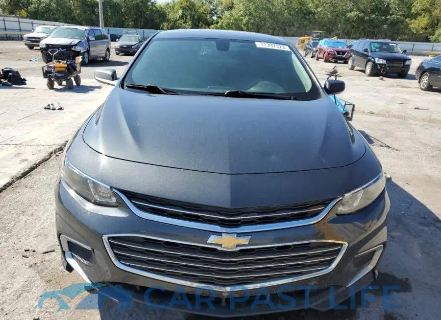 1G1ZB5ST2JF197699# 5