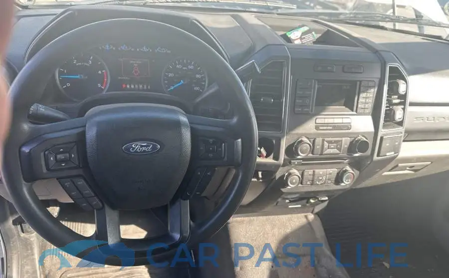 1FDUF5GT0JEC81486# 9