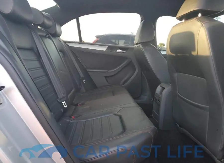 3VW5T7AJ4EM371371# 10