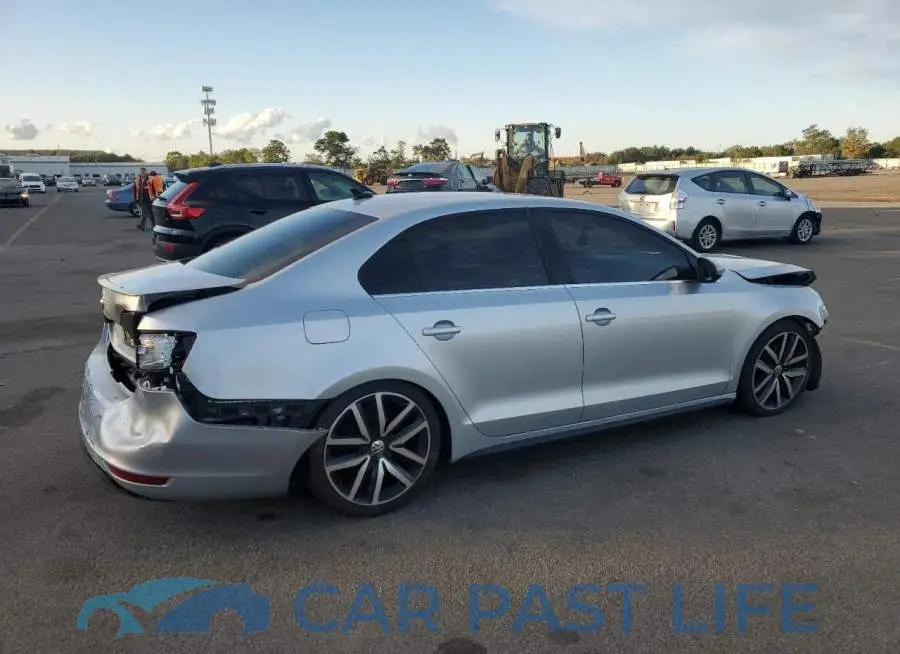 3VW5T7AJ4EM371371# 3