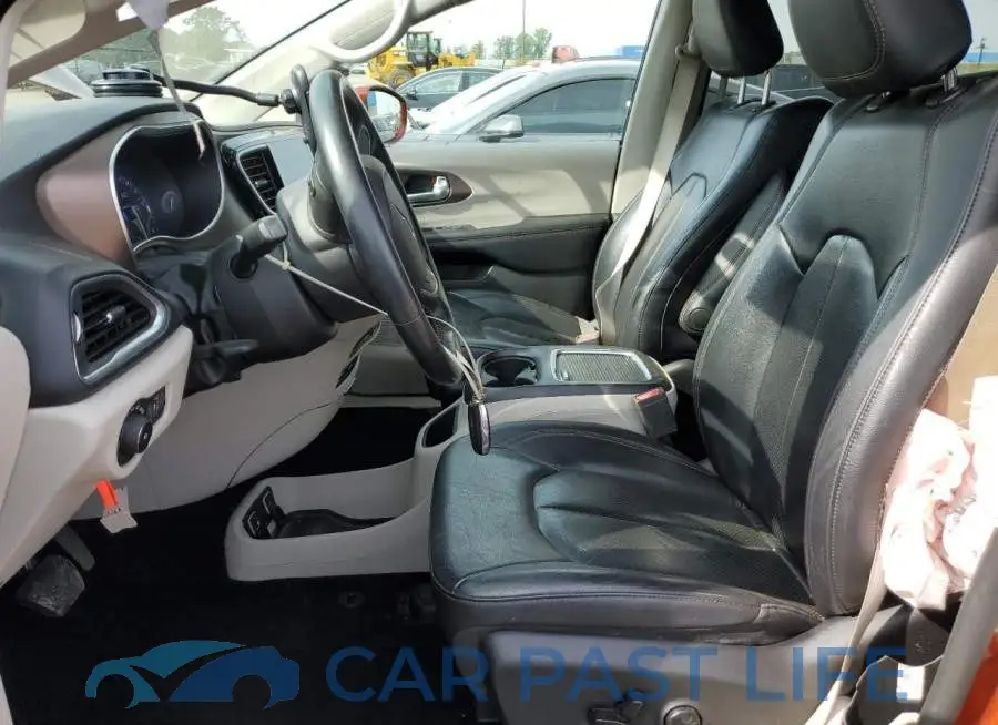 2C4RC1EG6JR270450# 7