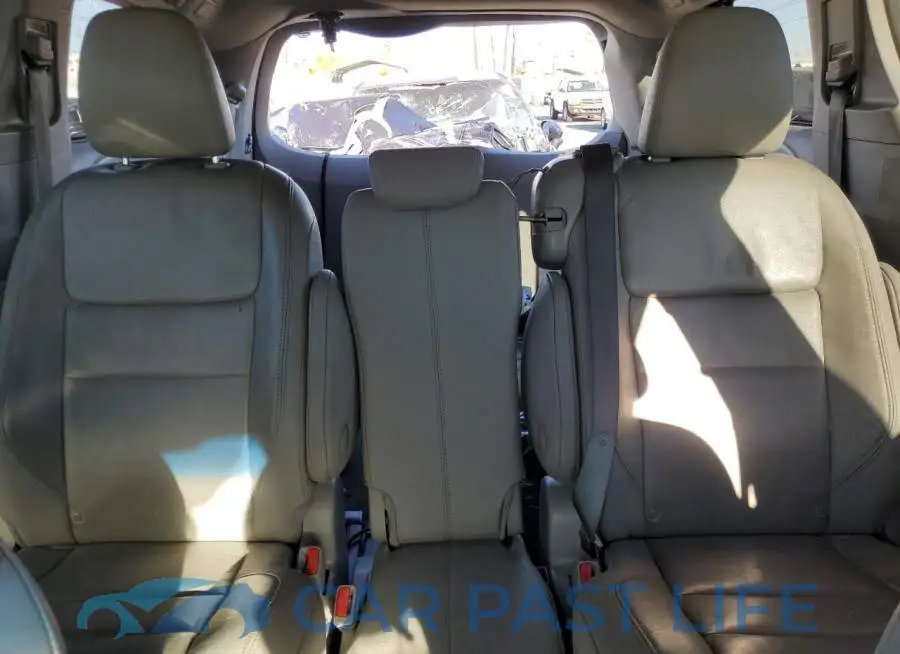 5TDYK3DC2GS706316# 10