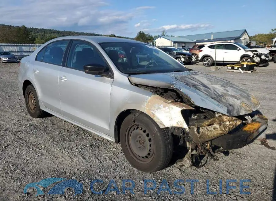 3VW2K7AJ8EM207840# 4