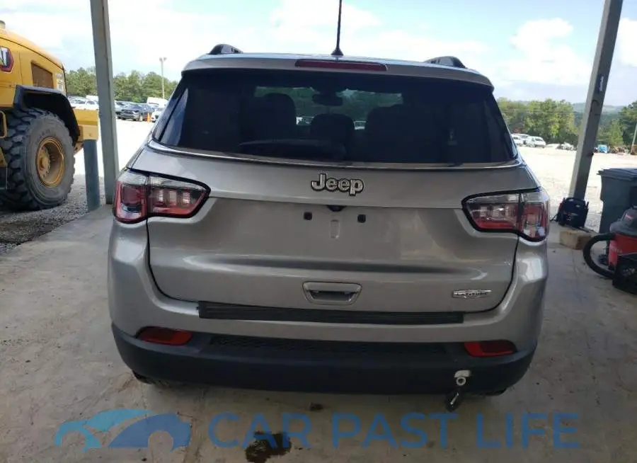 3C4NJCBB1JT425413# 6