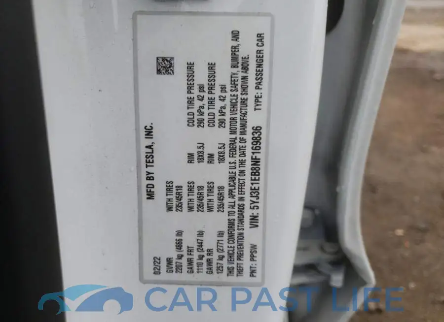 5YJ3E1EB8NF169836# 12