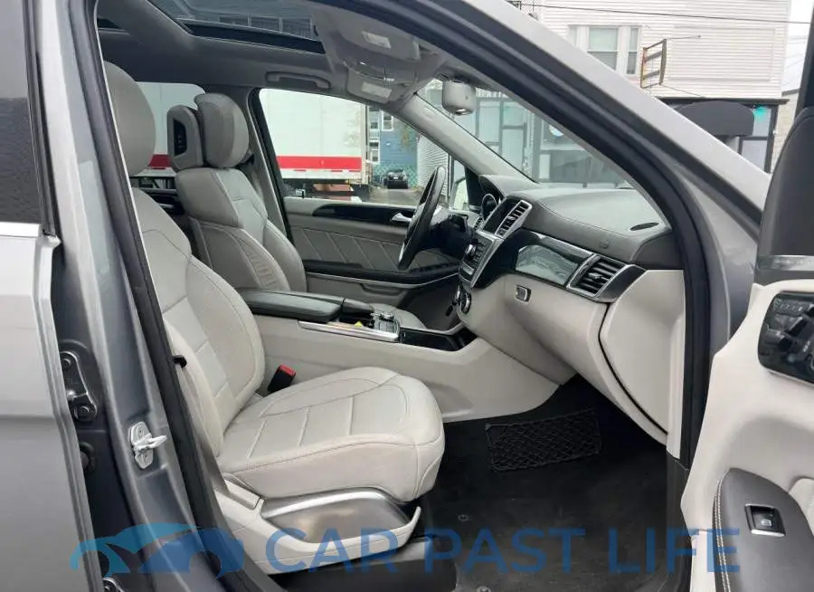 4JGDF7DE1EA388030# 5