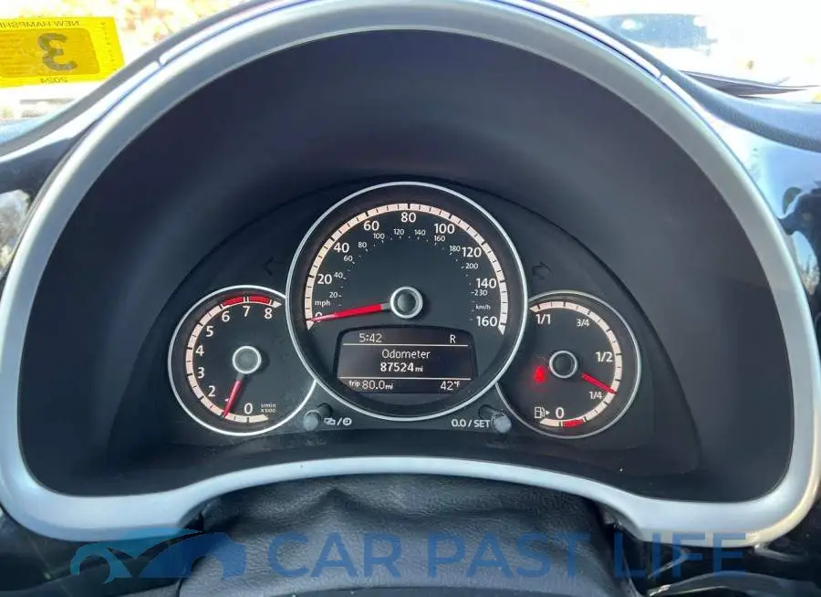 3VW5P7AT4EM807156# 8
