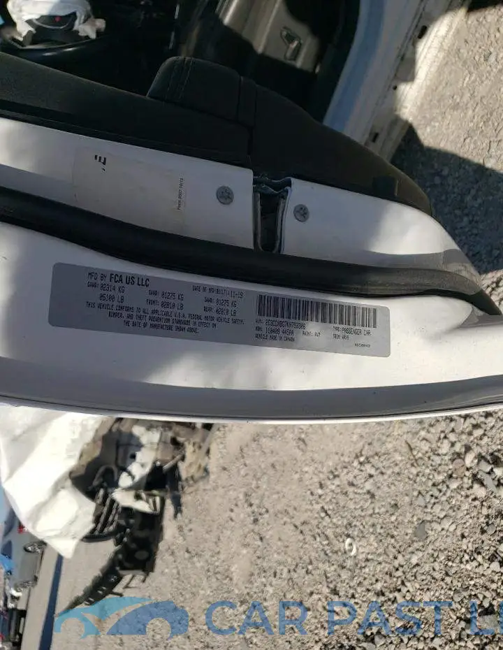 2C3CDXBG7KH753306# 12