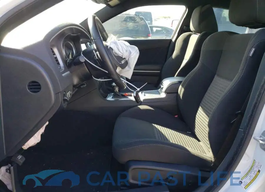 2C3CDXHG1NH152646# 7