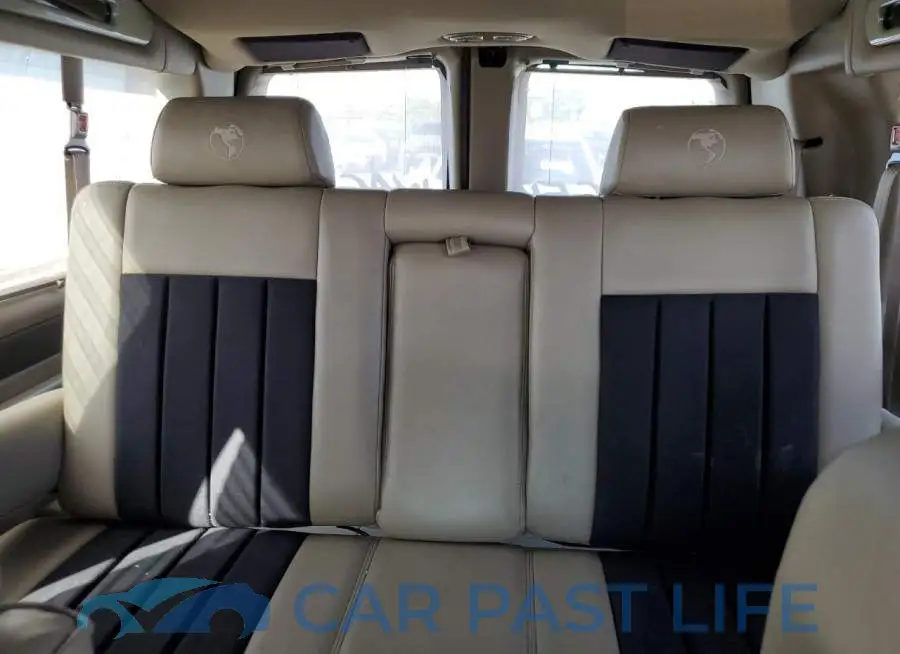 1GDS7DC45E1157949# 10