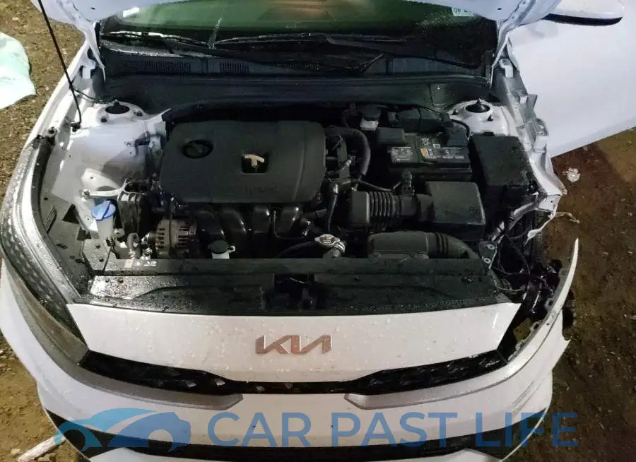 3KPF24AD9PE595428# 11
