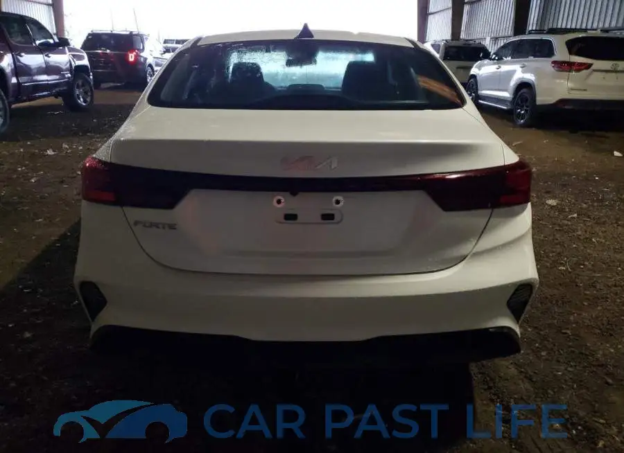 3KPF24AD9PE595428# 6