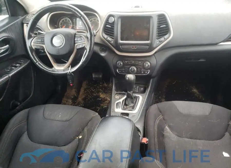 1C4PJLCB7FW532300# 8