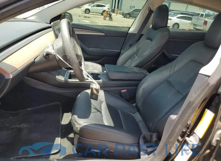 5YJ3E1EB9NF103618# 7