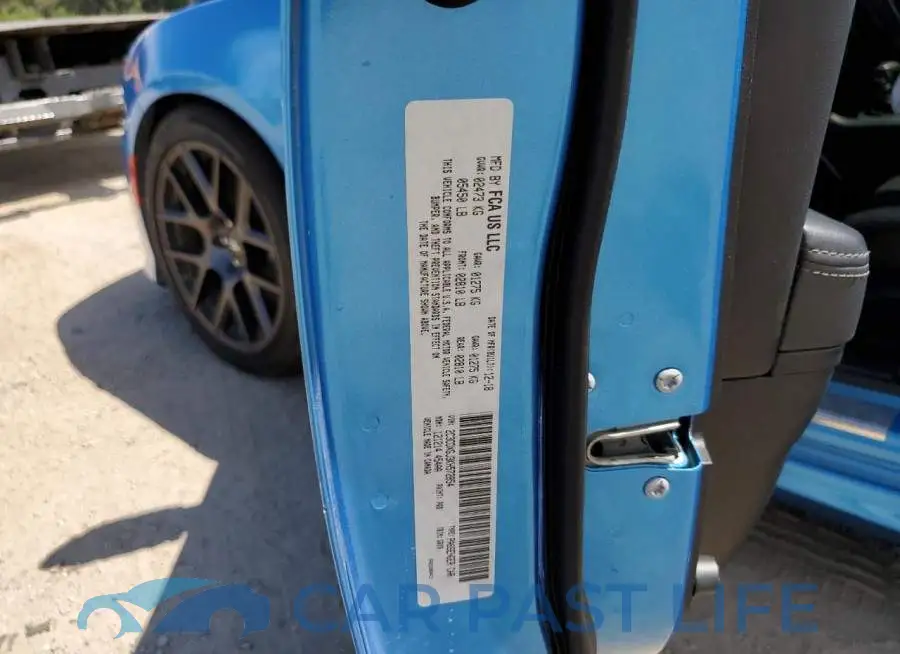 2C3CDXGJ3KH572854# 12
