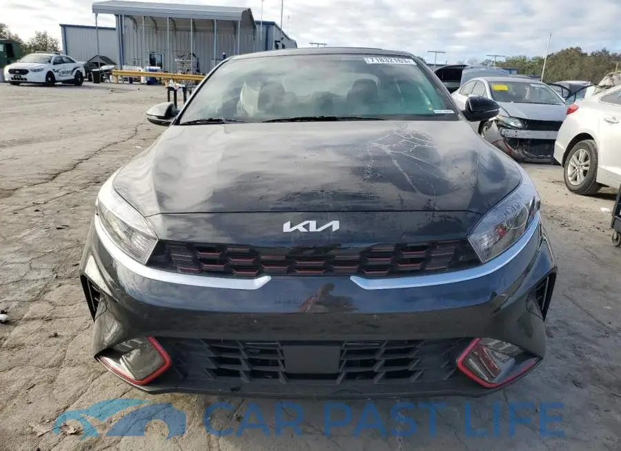 3KPF54AD5PE608859# 5