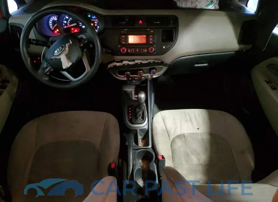 KNADM4A30E6364152# 8