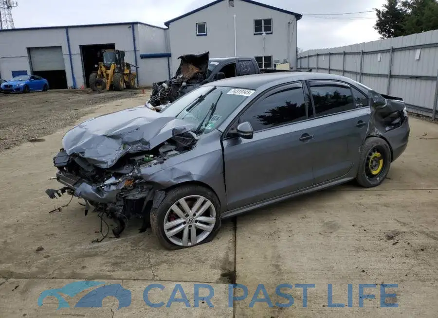 3VW4T7AJ0EM225707# 1