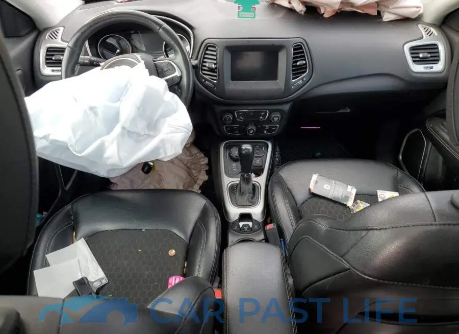3C4NJDBB2JT403037# 8