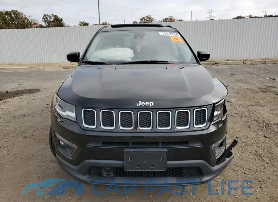 3C4NJDBB2JT403037# 5