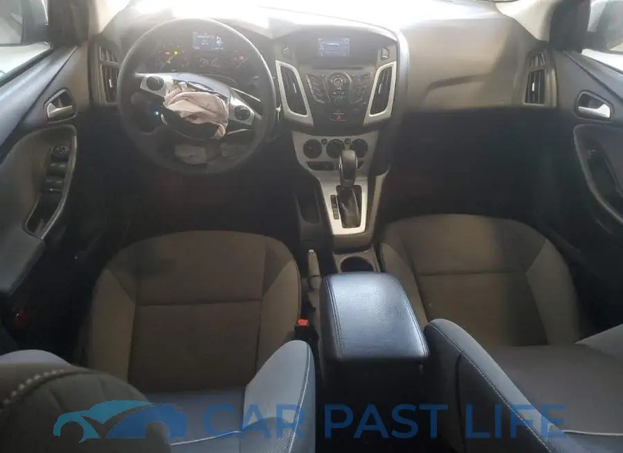 1FADP3F21EL447021# 8