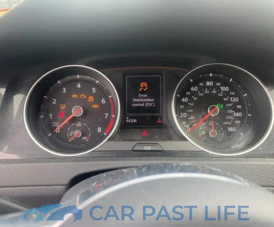 3VW4T7AU9GM066165# 9
