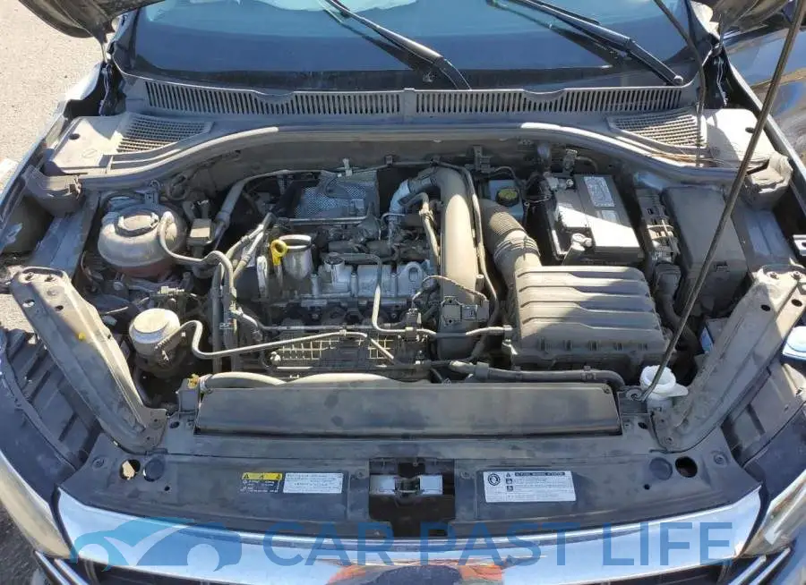 3VWCB7BU0KM213320# 11
