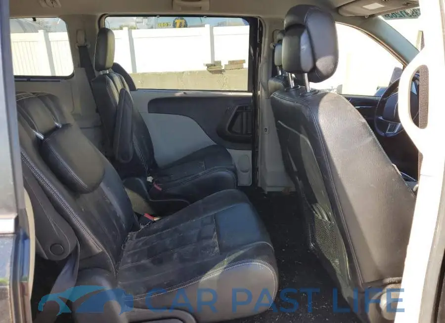 2C4RC1BG5FR609954# 11
