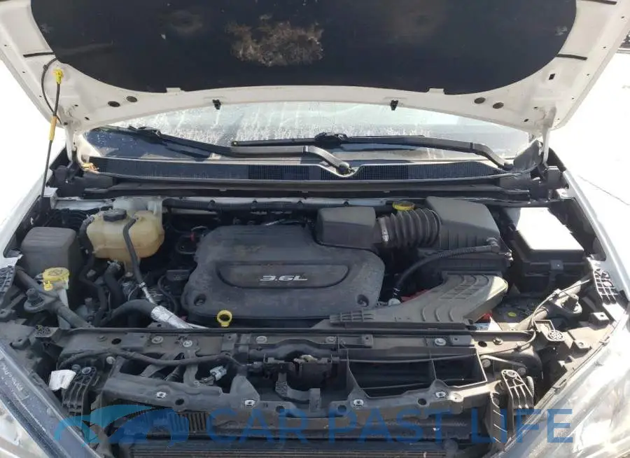 2C4RC1EG4HR530936# 12