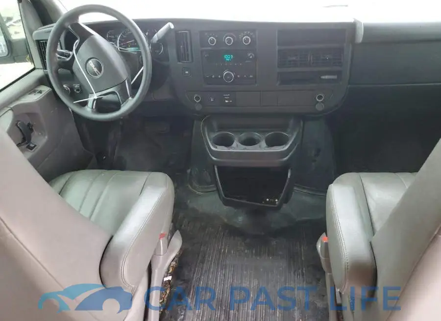 1GTW7FCA7E1110672# 8
