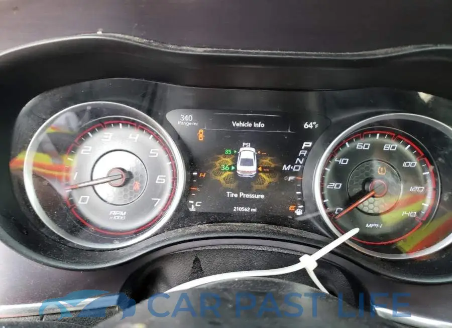 2C3CDXBG6FH917425# 9
