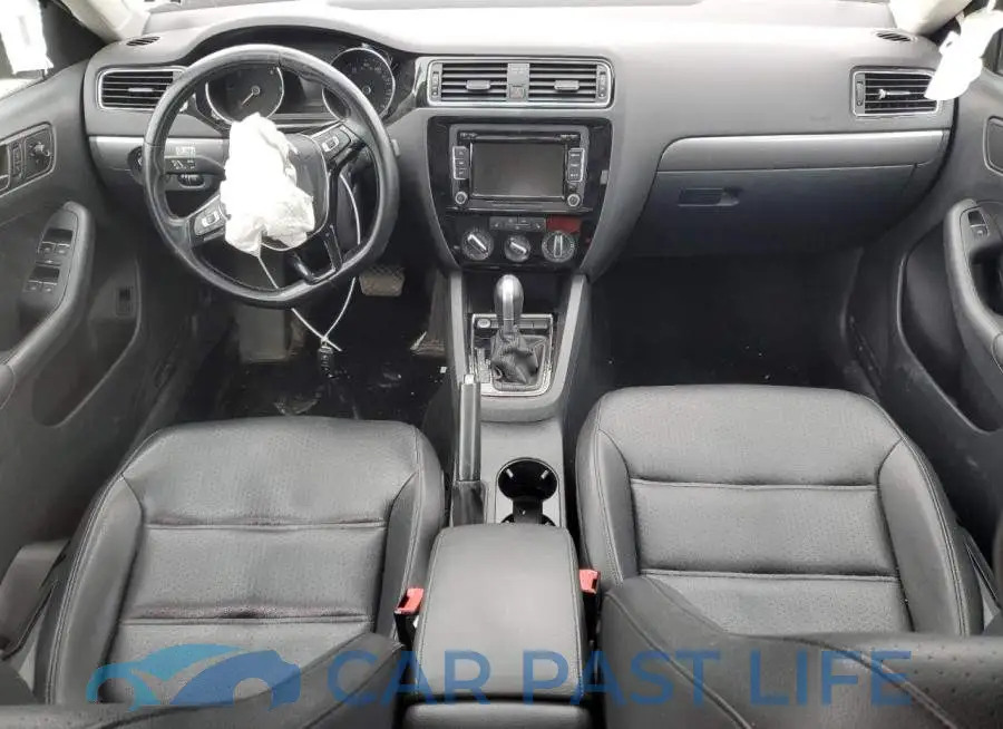 3VWLA7AJ6FM326060# 8