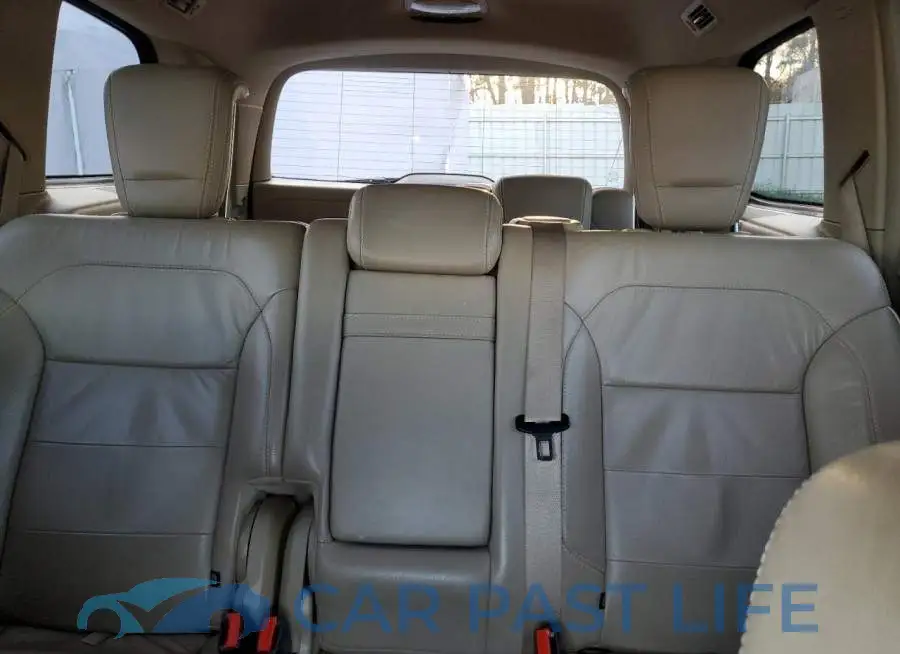 4JGDF7DEXEA321328# 10