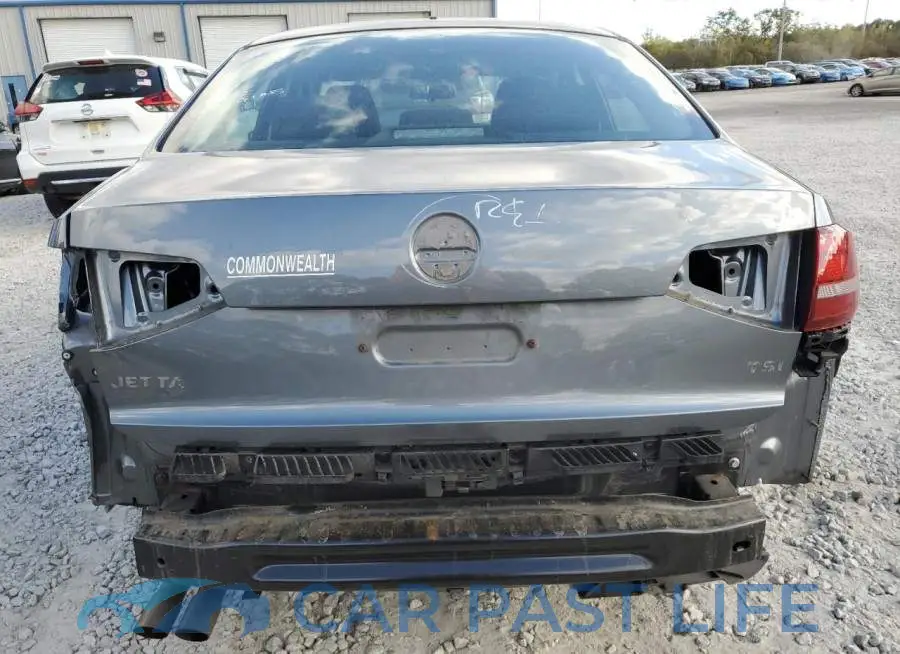 3VW2B7AJ8HM401658# 6