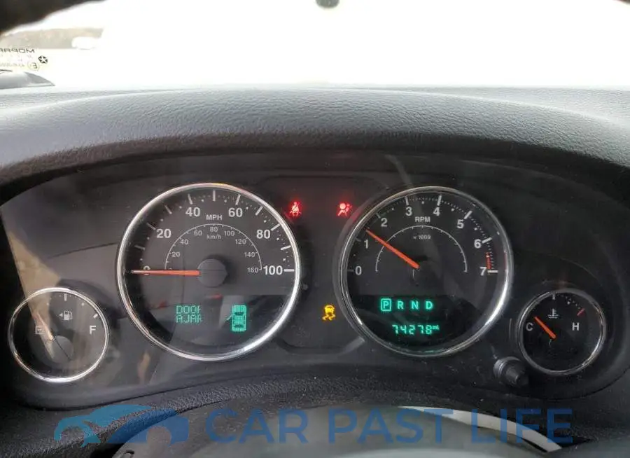 1C4AJWAG1JL883008# 9
