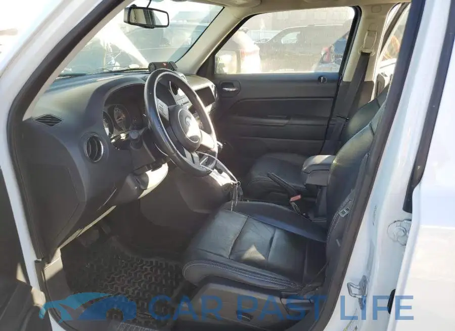 1C4NJRFB8FD152206# 7