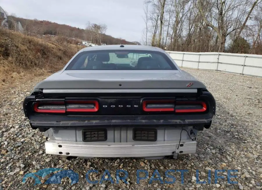 2C3CDZKG8NH196504# 6
