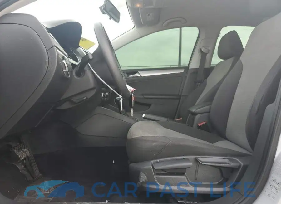3VW2B7AJ9HM317333# 7