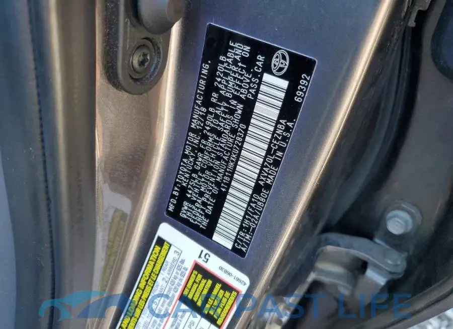 4T1B11HKXKU728370# 12